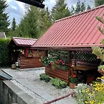 House Olga Chalet *
